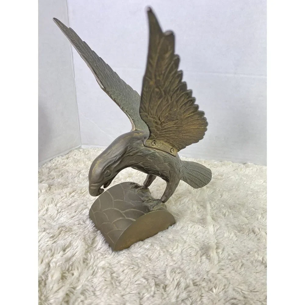 Brass Eagle VTG Perched Pose on Tree 8.5‎ x 8 inches Heavy Offce Home Decor